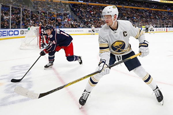 云南助教：明天是最后一个主场，希望能够取得顺利的结果