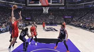 意媒：弗拉霍维奇在国家队中出现肌肉不适，但伤情不重